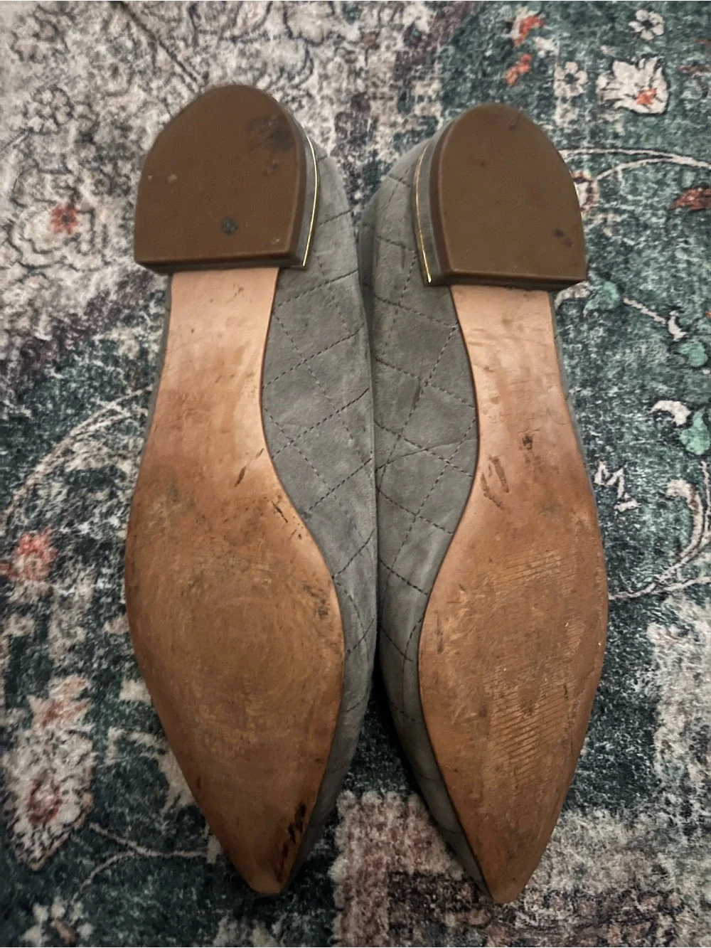 Ann Taylor Quilted Pointed-Toe Suede Flats in Taupe Gray